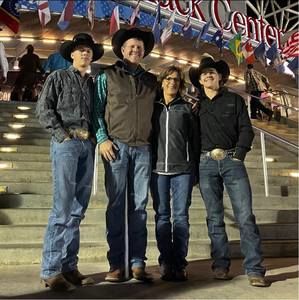 Meet your Posher, Tonya